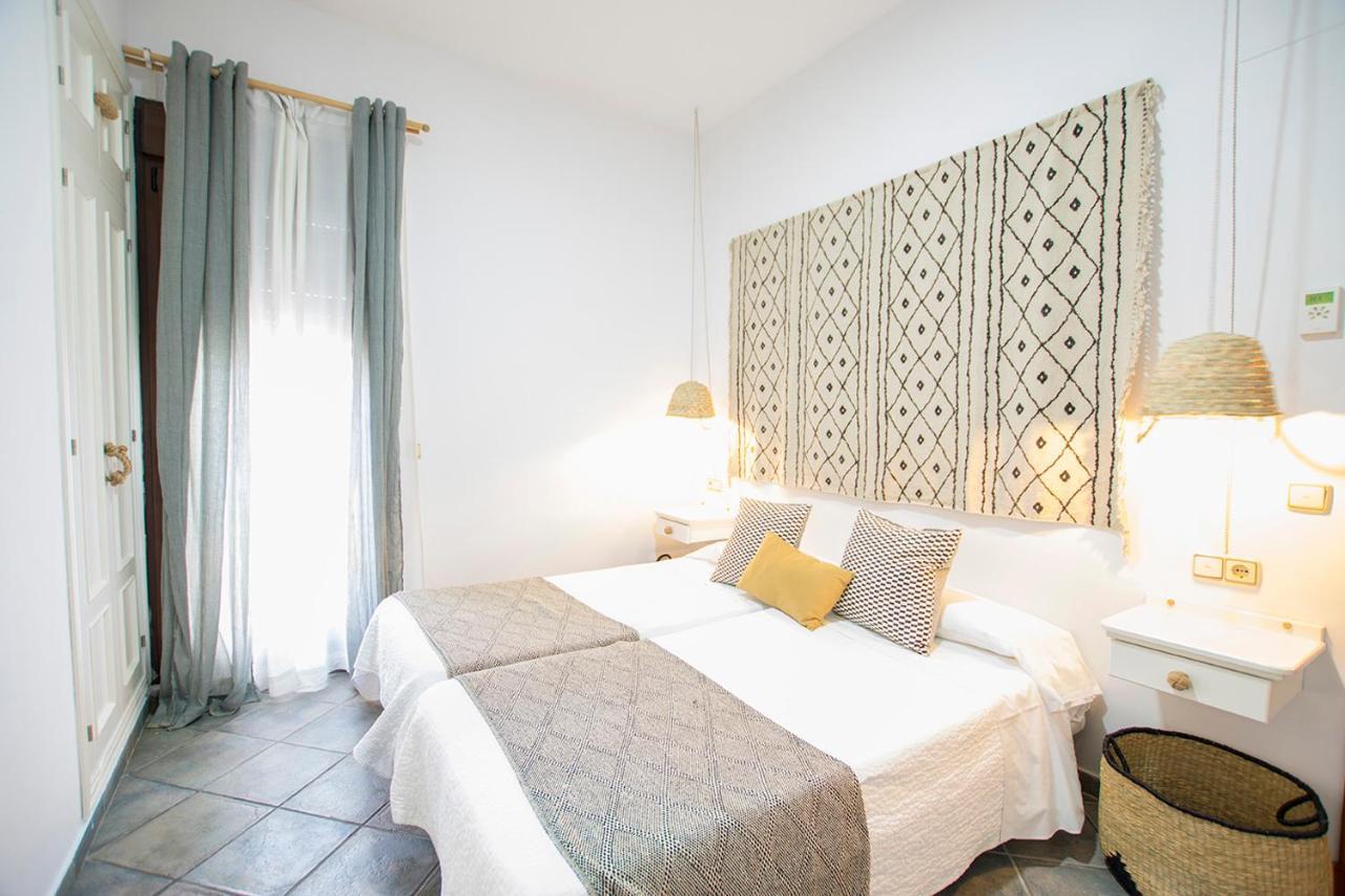 Hotel Mariantonia Chiclana de la Frontera Kültér fotó